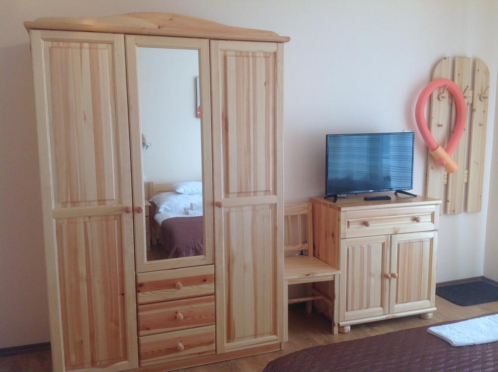 Attila Apartmanhaz Hotel Hévíz Екстериор снимка